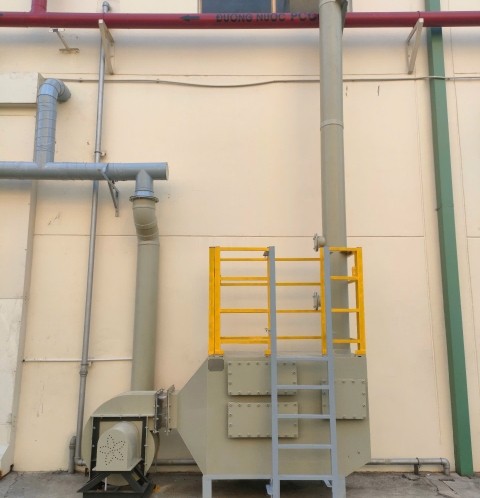 Hệ thống hấp thụ than hoạt tính bằng nhựa PP. Công suất 8.000 m3/h và công suất 5.000m3/h.