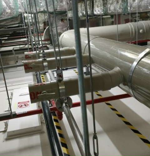 Lắp đặt tháp hấp thụ Composite
